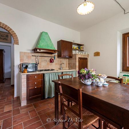 Il Borgo Del Lupo Vila Sarteano Exterior foto